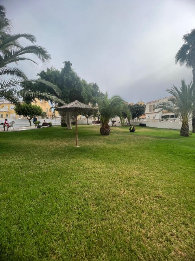 Calle canarias Gran Alacant Exterior foto