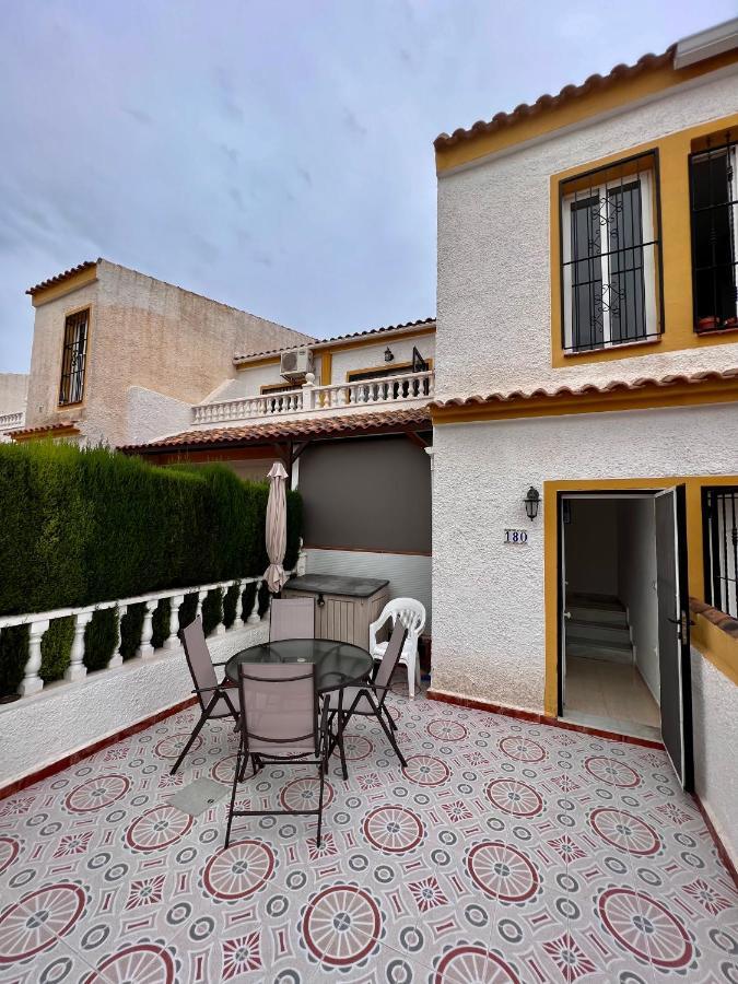 Calle canarias Gran Alacant Exterior foto