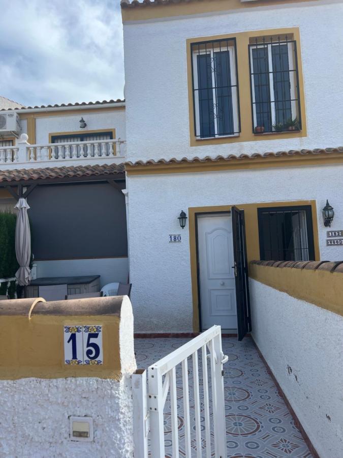 Calle canarias Gran Alacant Exterior foto
